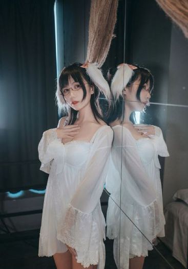 小鬼当街国语版免费高清在线观看_电影无删减版