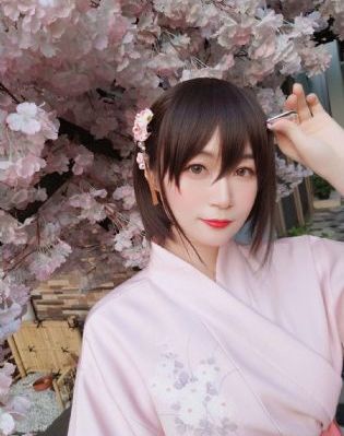 扒开老女人毛茸茸的黑森林第7季_国产剧在线观看
