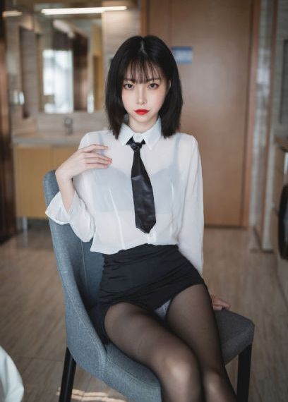 年轻性感的妈妈在线观看_BD韩语日韩免费观看