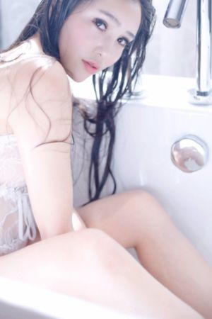 年轻的小姨在线_国产剧最新电影在线观看